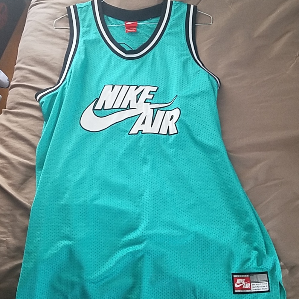 Nike basketball jersey